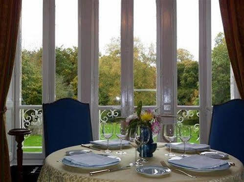 Hotel Chateau Du Val Hillion Esterno foto