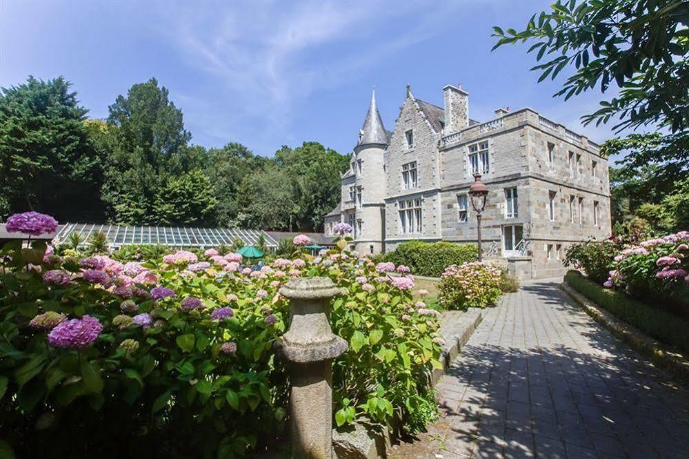 Hotel Chateau Du Val Hillion Esterno foto